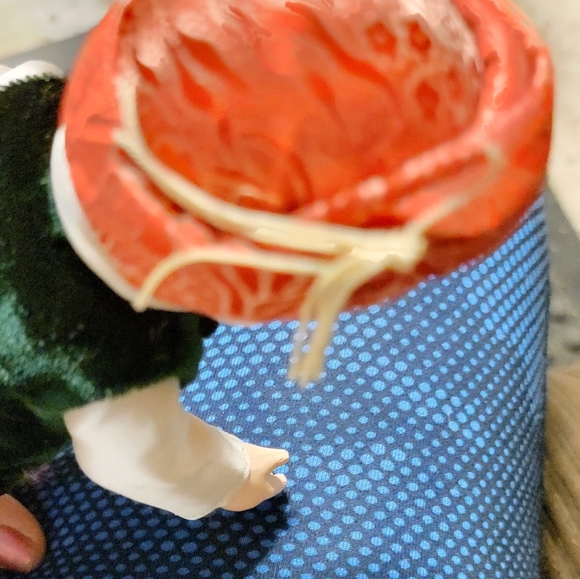 Dolls - Picture 5 of 14